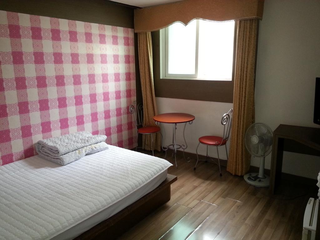 Egg Motel Busan Quarto foto